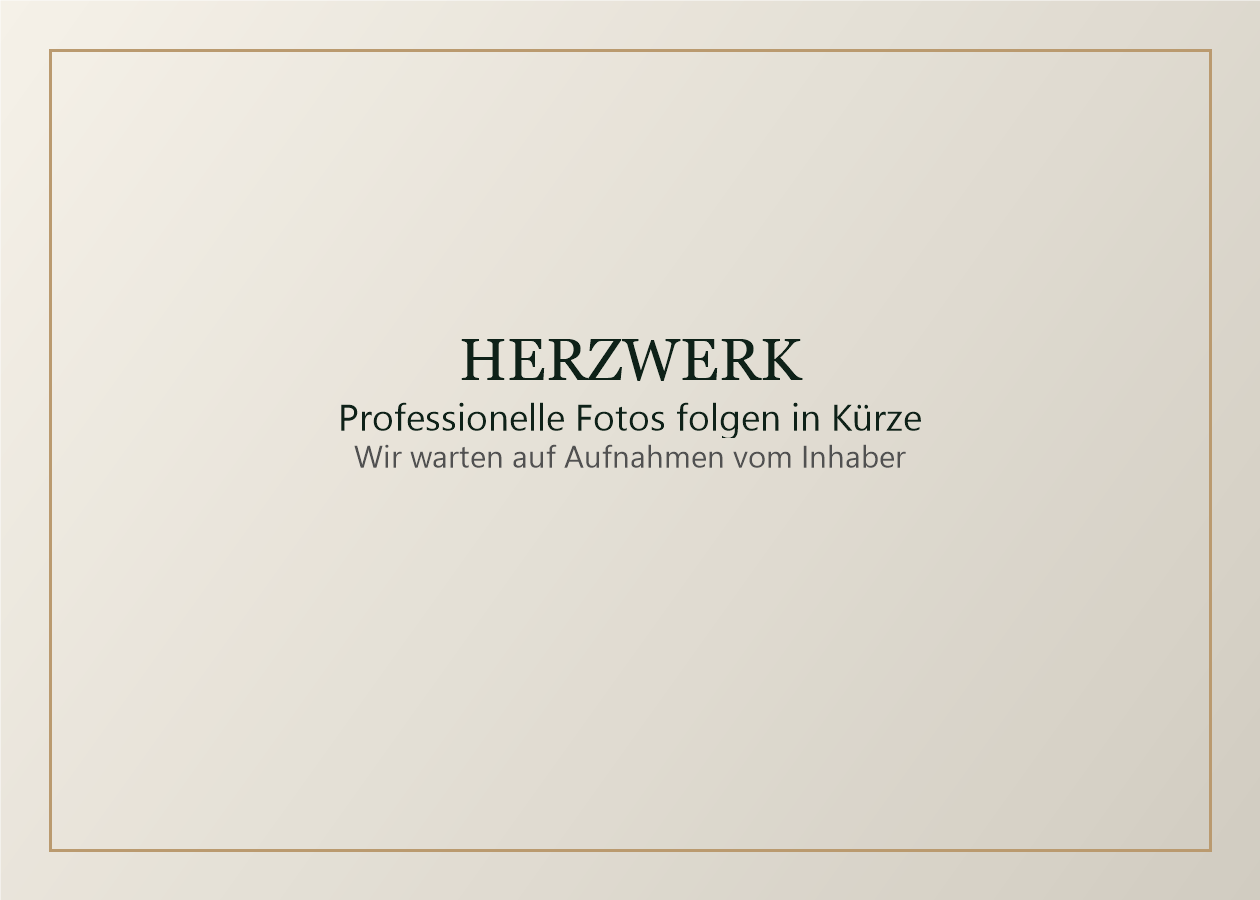Professionelle Fotos folgen in Kürze – Wir warten auf Aufnahmen vom Inhaber